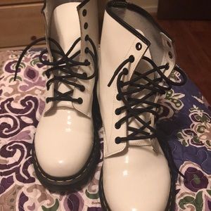 Women’s size 10 Doc Martens
